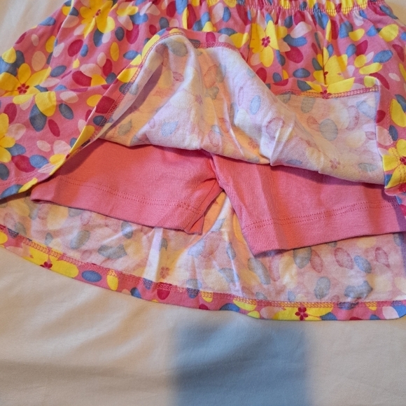 Gymboree girls size 5 Outlet skirt floral with modesty shorts NWOT - Picture 3 of 4